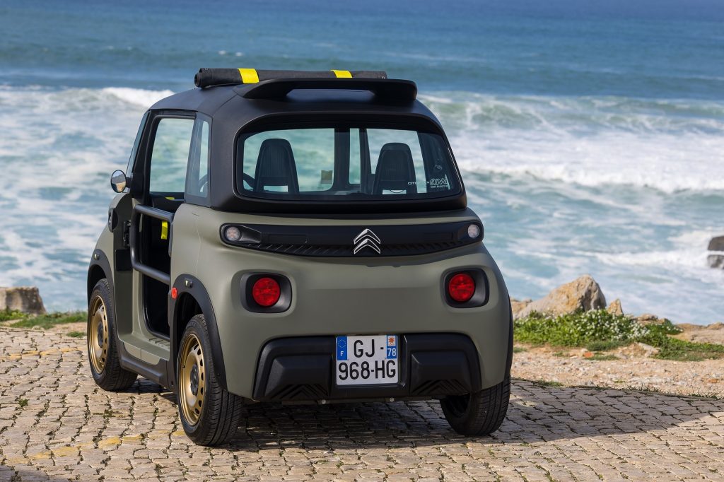 O Citroën AMI Buggy é 100% elétrico e conta com uma autonomia de 70 kms 